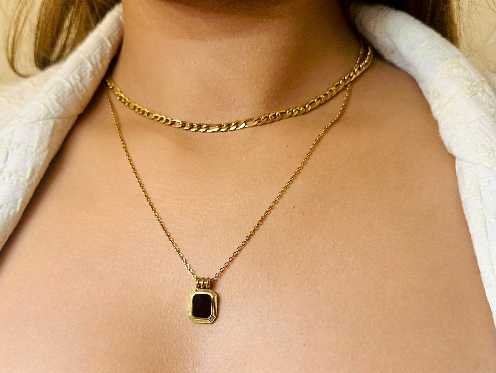 Noir Essence Necklace